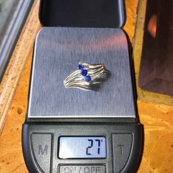 Masoala Sapphire Sterling Silver Pendant - Picture 6 of 6